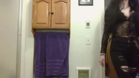 Liv Mirage online show from January 25, 1:43 am