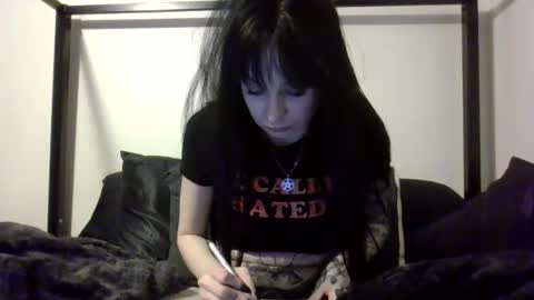 Liv Mirage online show from April 29, 3:21 am