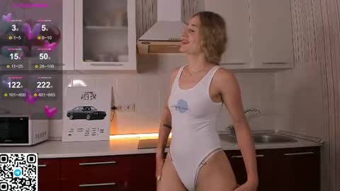 My name is Livy Nice to meet you  Thumbs up please its important online show from June 24, 1:54 pm