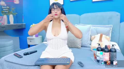 Snapshot of lixiepeyton chatting on May 6, 2:08 am lixiepeyton online show from May 6, 2:08 am