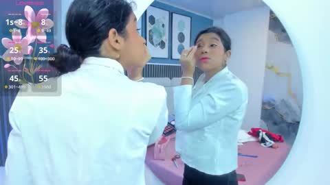 Lizeth online show from December 18, 11:49 am