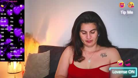 liz online show from February 25, 9:46 pm