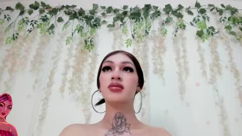 Snapshot of liz_lunaa chatting on June 4, 8:26 pm Liz Luna online show from June 4, 8:26 pm