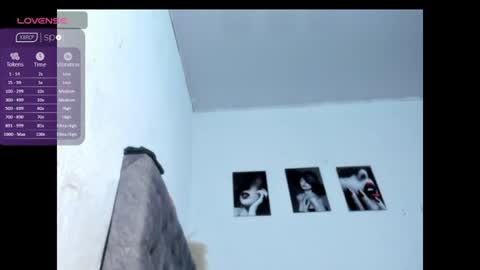 Snapshot of liza_25 chatting on August 4, 4:15 am liza_25 online show from August 4, 4:15 am
