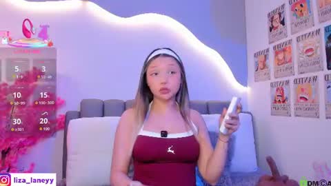 Snapshot of liza_bennet chatting on July 8, 8:24 pm Liza online show from July 8, 8:24 pm