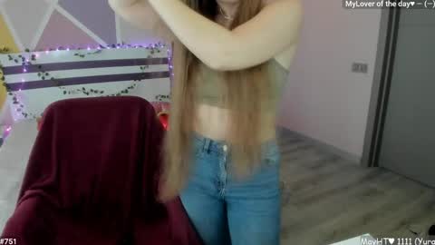Snapshot of lizaghost chatting on May 11, 11:38 am Girl next door online show from May 11, 11:38 am