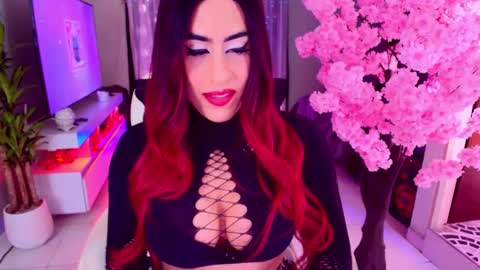 Liza Goth online show from October 6, 8:39 pm