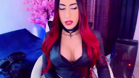 Snapshot of lizagothdoll chatting on July 9, 12:09 pm Liza Goth online show from July 9, 12:09 pm