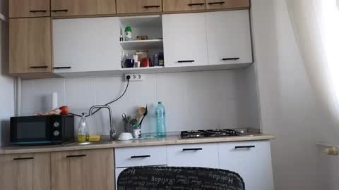 Liza online show from March 11, 9:45 am