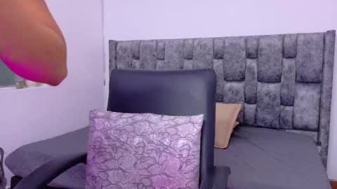  LIZBETH ROSS  online show from September 20, 11:11 am