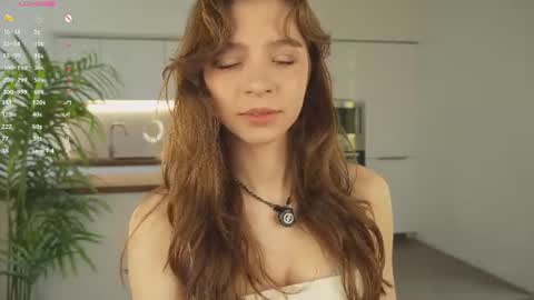 Hello there im Amelia Im new here Lets have fun online show from June 24, 3:05 am