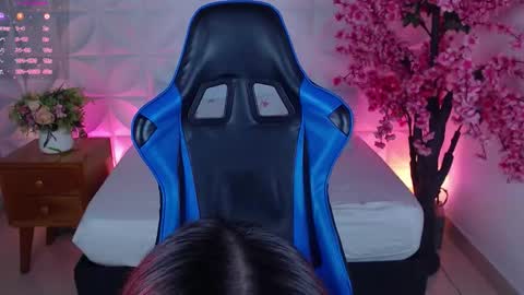 Snapshot of lizowenn_ chatting on October 30, 12:17 pm LIZETH online show from October 30, 12:17 pm