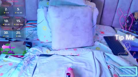 Snapshot of lizxy01 chatting on November 13, 8:08 pm Liz online show from November 13, 8:08 pm