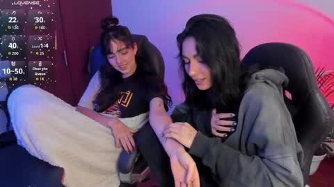 Snapshot of lizynick chatting on March 2, 9:43 pm lizynick online show from March 2, 9:43 pm