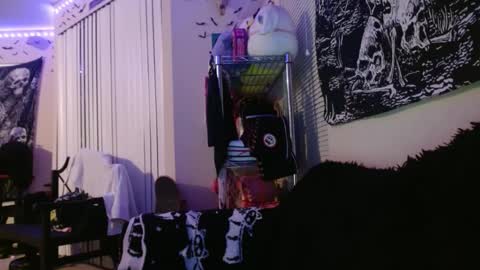 Snapshot of lizz44887 chatting on September 21, 3:52 am Lizz online show from September 21, 3:52 am