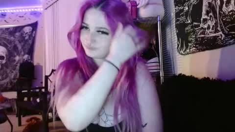 Snapshot of lizz44887 chatting on November 26, 11:22 am Lizz online show from November 26, 11:22 am