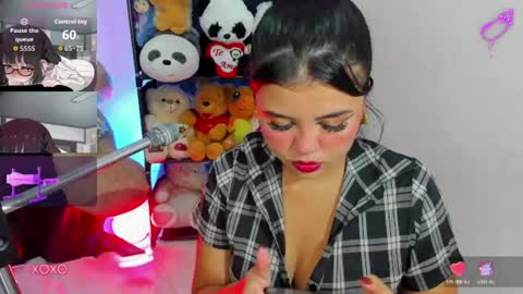 Lizz  online show from July 2, 11:22 pm