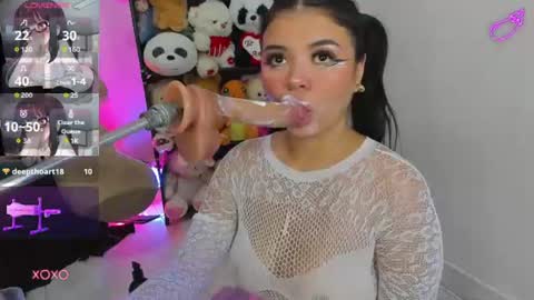 Lizz  online show from July 11, 12:46 am