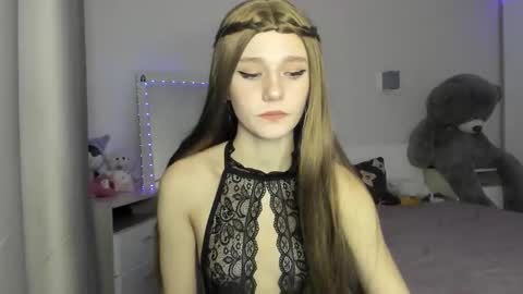 lizza_a online show from March 7, 6:05 pm