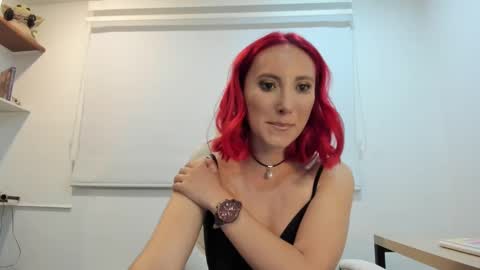 lizzdoux online show from October 8, 2:31 am