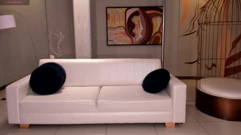 Snapshot of lizzhamilton_ chatting on November 27, 8:00 pm Lizzi online show from November 27, 8:00 pm