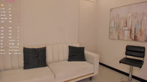 Lizzi  online show from March 12, 8:26 pm