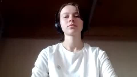 Snapshot of lizziethaniel chatting on June 17, 10:50 am Sofia online show from June 17, 10:50 am