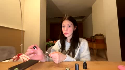 Snapshot of lizzstarxo chatting on June 7, 10:46 pm Lizzstarxo online show from June 7, 10:46 pm