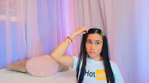 lizzy_kane online show from February 21, 8:10 pm