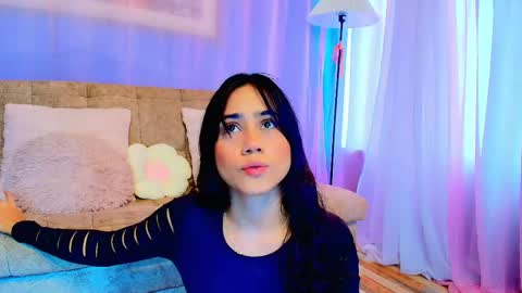 lizzy_kane online show from May 2, 8:03 pm