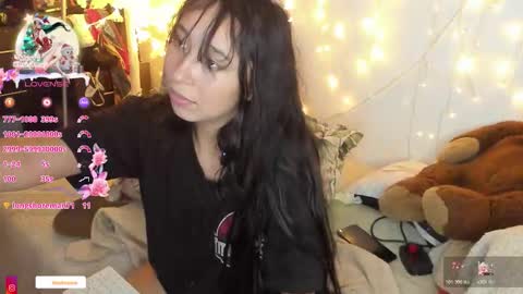 lizzy online show from December 23, 2:53 am