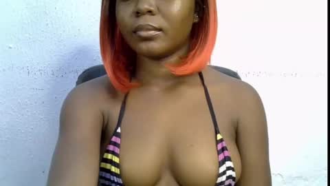 Snapshot of lizzy_petite chatting on September 11, 11:16 pm lizzy online show from September 11, 11:16 pm