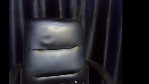 Snapshot of lizzy_petite chatting on September 14, 10:58 am lizzy online show from September 14, 10:58 am