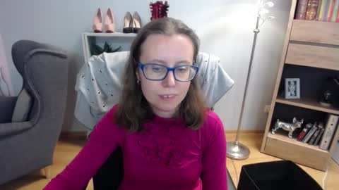 Lizzy online show from October 22, 4:24 am