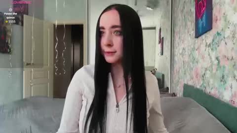 Lizzy 3 online show from March 17, 10:07 am