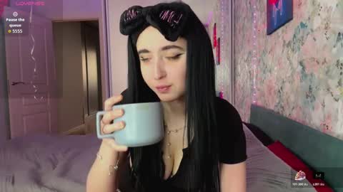 Lizzy 3 online show from March 18, 11:13 am