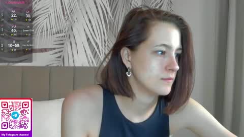Snapshot of lizzysin chatting on May 29, 2:53 am lizzysin online show from May 29, 2:53 am
