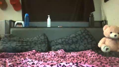 Lizzie Vonn online show from April 30, 11:38 am