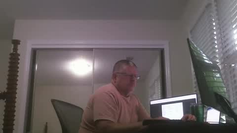 Lkn4hairy online show from April 8, 12:05 pm