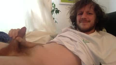 llazer1 online show from February 1, 11:20 am