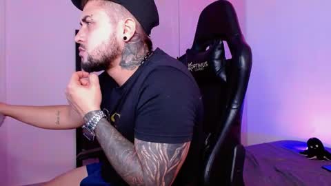 Snapshot of lliamm_2 chatting on July 22, 5:21 am lliamm 2 online show from July 22, 5:21 am
