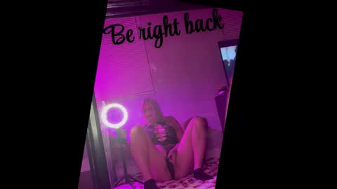 Lillac online show from February 20, 1:24 am