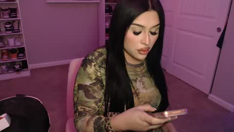 lo_cakez online show from October 22, 5:41 am