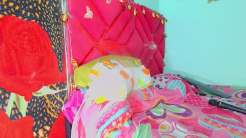 Snapshot of loaisisadaams chatting on September 13, 9:20 am loaisisAdamss online show from September 13, 9:20 am