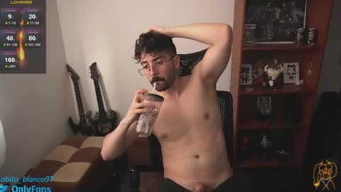 Lobito blanco Thefckingwolf main account online show from April 14, 6:47 pm