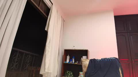 edwin online show from January 29, 6:54 am