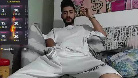 lobocruzlatino online show from September 16, 5:08 am