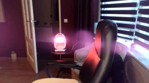 Snapshot of loebet chatting on November 16, 3:39 pm Loebet online show from November 16, 3:39 pm