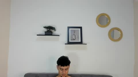 Snapshot of logan_9_ chatting on May 14, 4:08 am logan online show from May 14, 4:08 am
