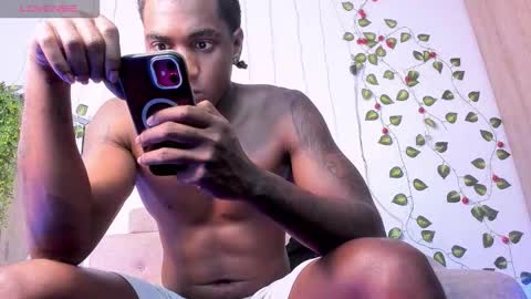 LOGAN DRAKE online show from January 11, 4:06 am